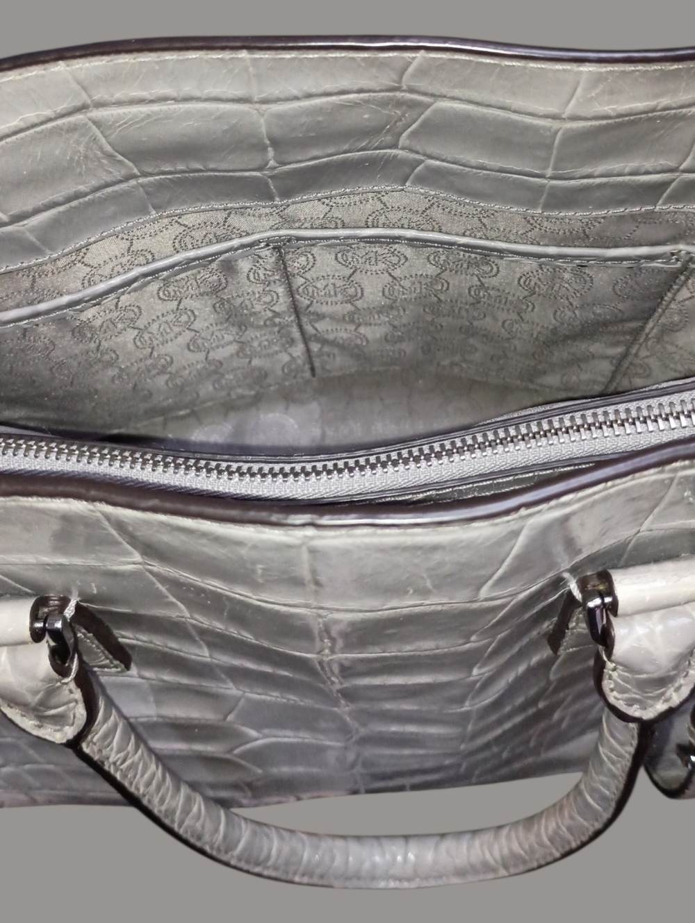 🤩MK💎Dillon Croc Satchel🖤luxury tote🖤MICHAEL KORS Tote work bag travel bag EUC - Picture 10 of 11